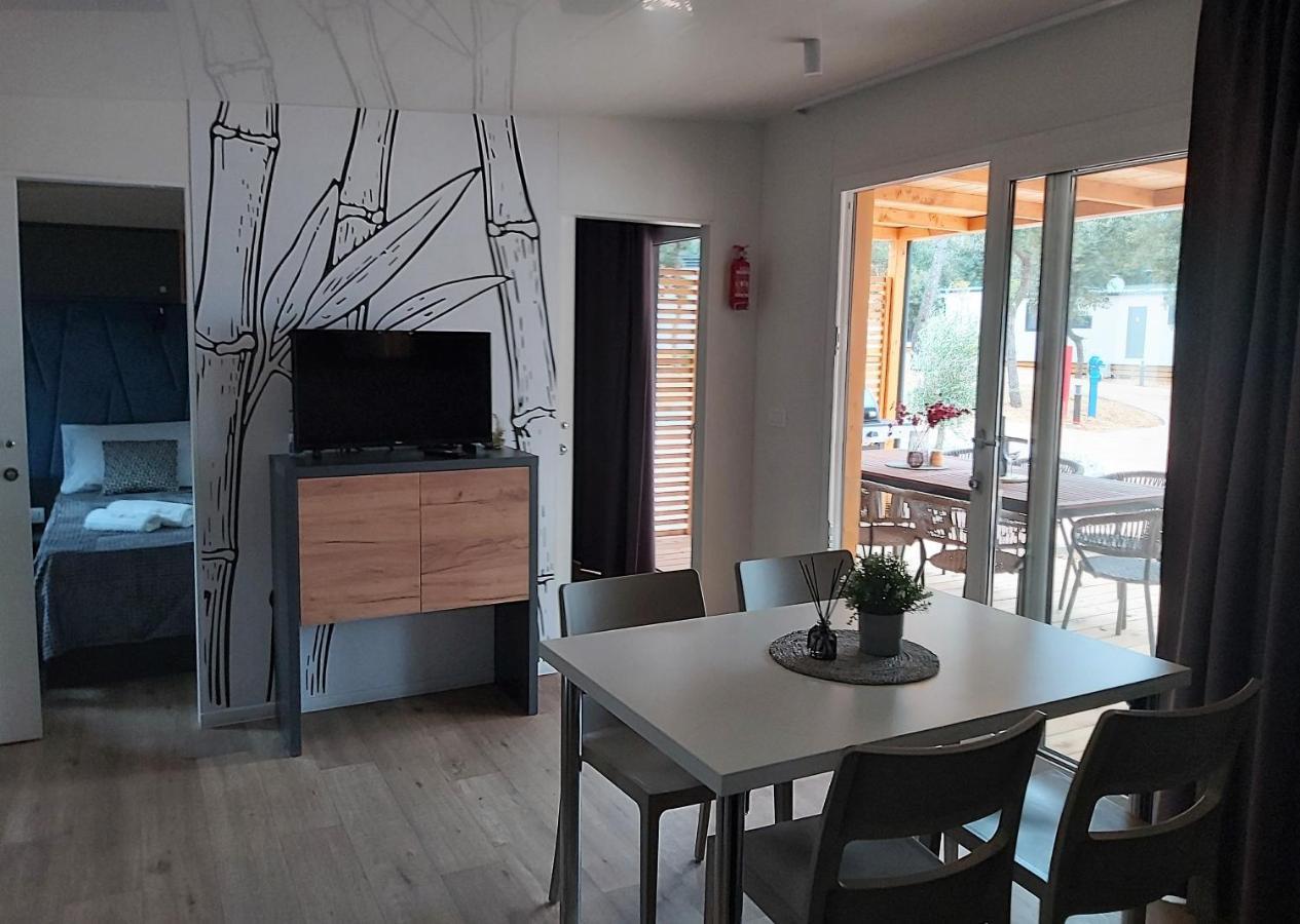 Mobile Home Sole Biograd Na Moru Exteriér fotografie