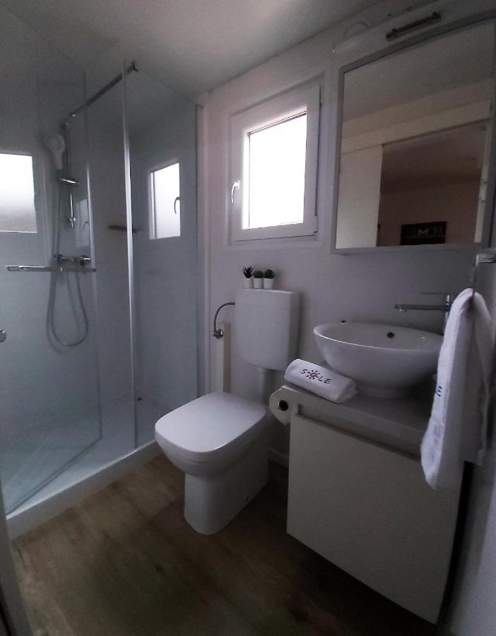 Mobile Home Sole Biograd Na Moru Exteriér fotografie