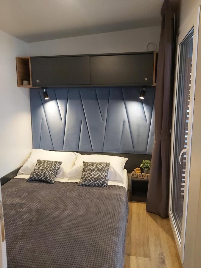 Mobile Home Sole Biograd Na Moru Exteriér fotografie
