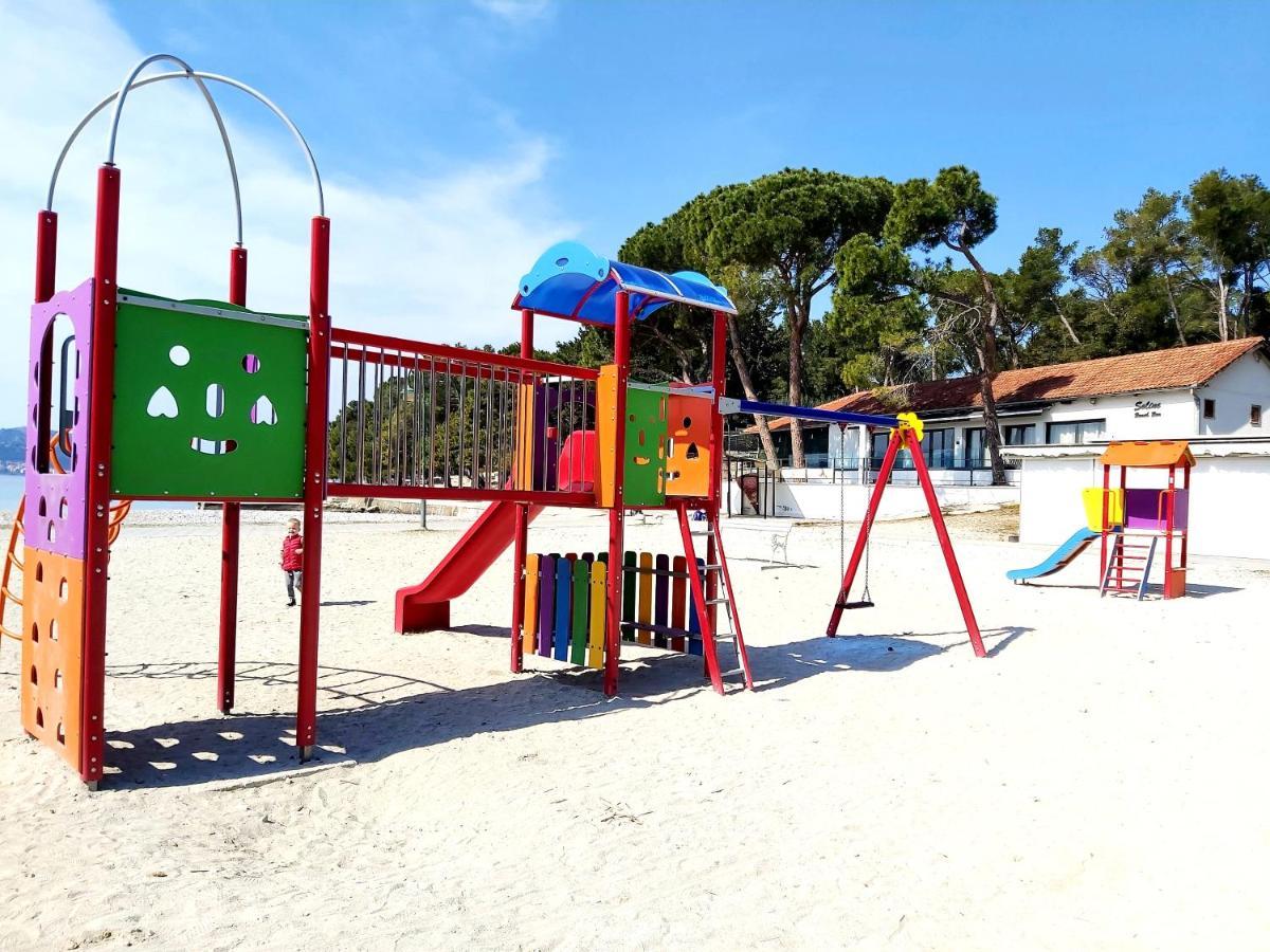 Mobile Home Sole Biograd Na Moru Exteriér fotografie