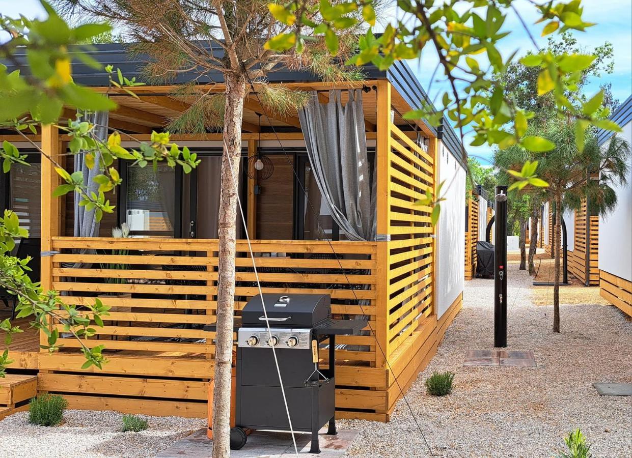 Mobile Home Sole Biograd Na Moru Exteriér fotografie