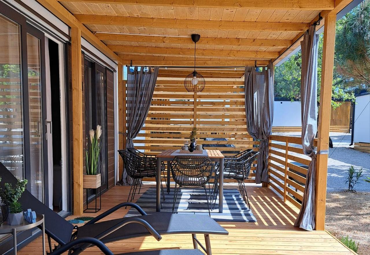 Mobile Home Sole Biograd Na Moru Exteriér fotografie
